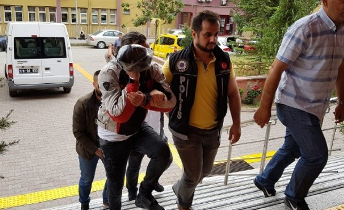 Uyuşturucu operasyonu 2 kişi gözaltına alındı