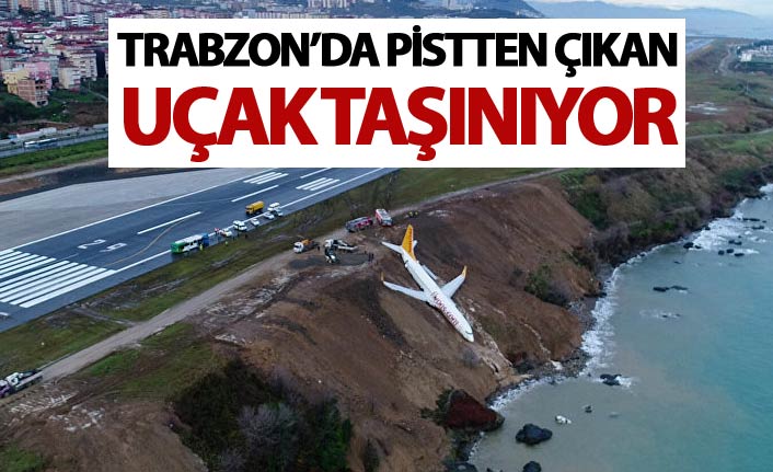 Trabzon'da pistten çıkan uçak taşınıyor