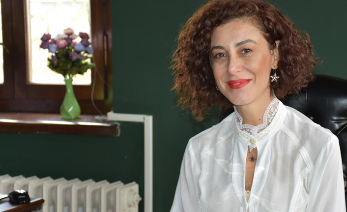 Trabzon Devlet Tiyatrosu artık Elvan Saliha Karahasan'a emanet