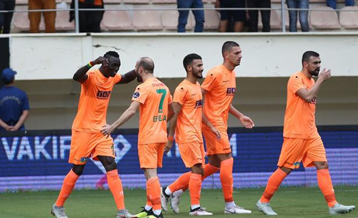 Alanyaspor Akhisar'ı da yendi