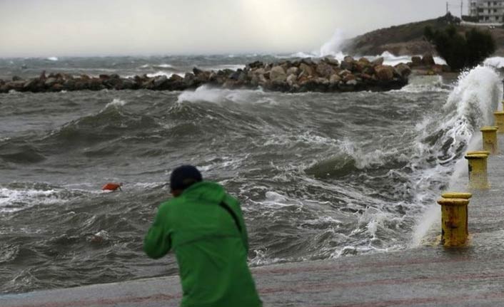 "Kırbaç" Türkiye'yi teğet geçti