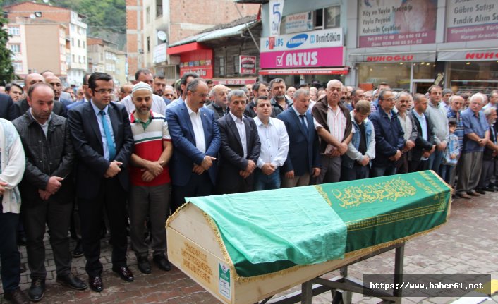 Bisikletten düşerek ölen Zeynep, son yolculuğuna uğurlandı 