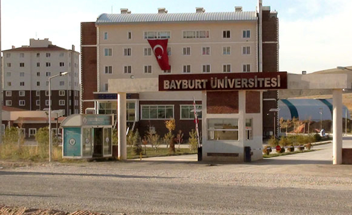 Bayburt Üniversitesi'nde akademik yıl açılı töreni