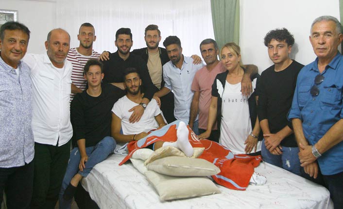 1461 Trabzon'da iki oyuncu ameliyat oldu