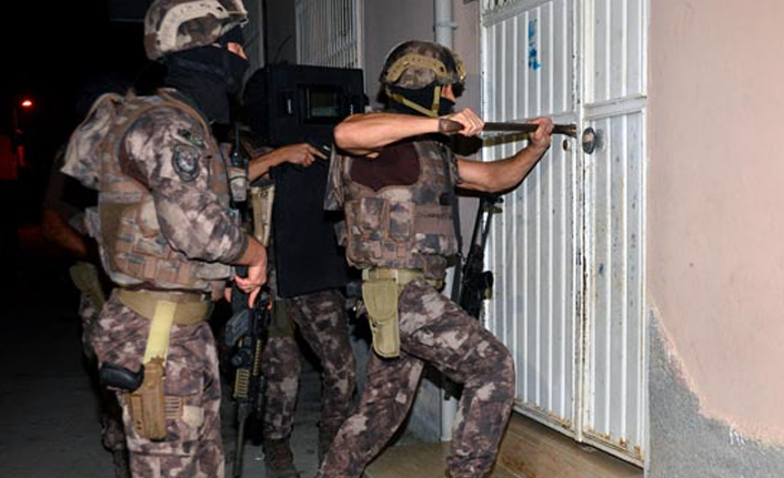 Şafak operasyonuyla gözaltına alındılar