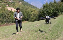 KTÜ'li genç ve 6 arkadaşı Ecodrone yaptılar