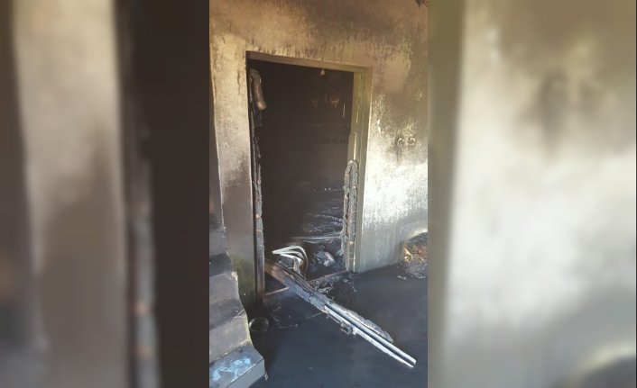 3 gün önce silahların konuştuğu mahalleyi alevler sardı