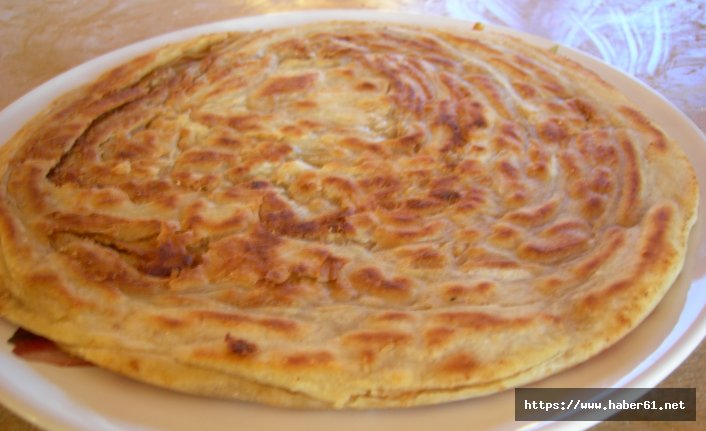 Başkan öğrencilerin isteğini kırmadı katmer yolladı