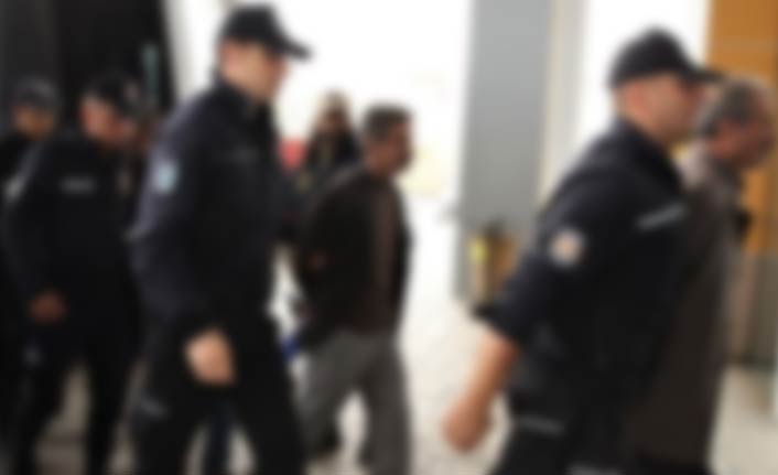 Terör operasyonunda 3'ü muhtar 15 tutuklama!