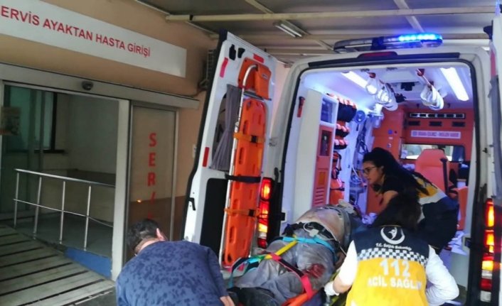 Tamir için çıktıkları binanın çatısından düşen 1 kişi öldü, 1 kişi yaralandı