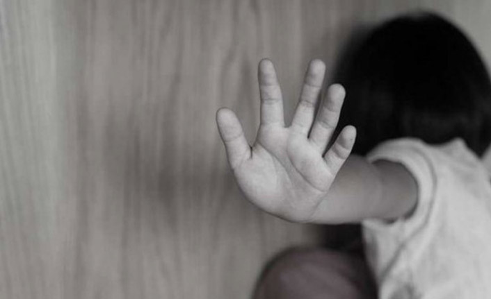 Baba ve anne, 192 yıl hapse mahkum edildi