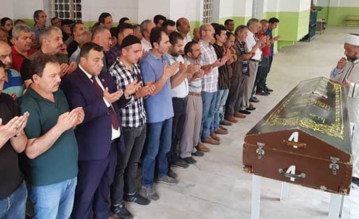 Cesedi yanmış halde bulunan adam son yolculuğuna uğurlandı