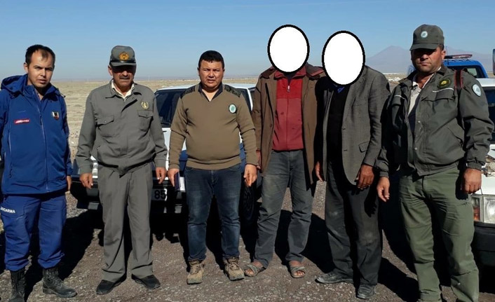 Kaçak av yapan 2 kişi yakalandı