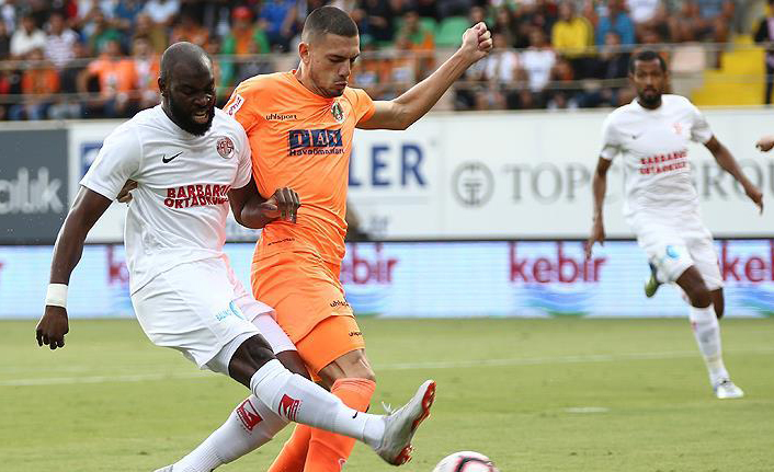 Akdeniz derbisinde Antalya galip