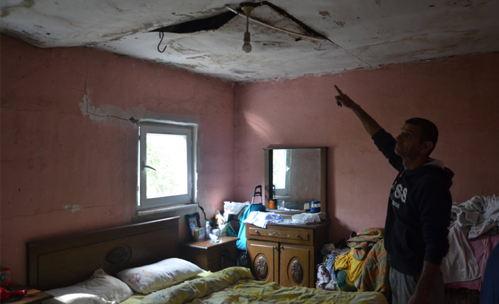 Evlerinde 6 yıldır elektrikleri yok