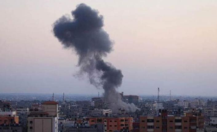 İsrail'den Gazze'de 3 noktaya hava saldırısı
