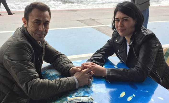 Karısının boğazını keserek öldürdü