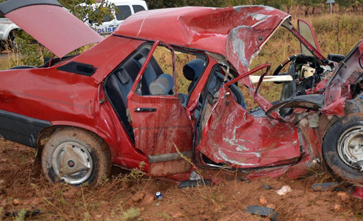 Bir aile yok oldu, şoför kaçtı