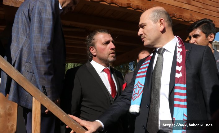 Bakan Soylu hemşehrileriyle buluştu