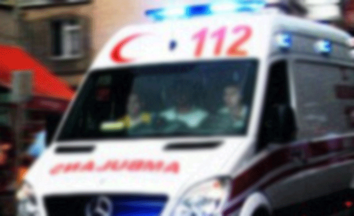 Yol anlaşmazlığında muhtar hastanelik oldu