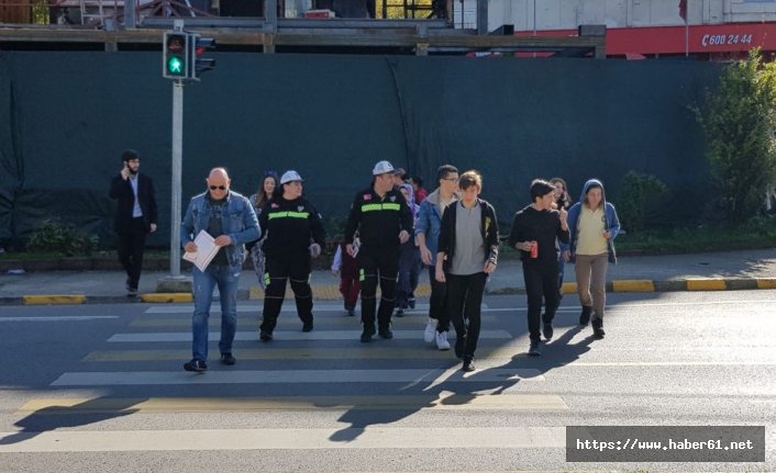 Trabzon’da trafik polisleri uygulamalı gösterdi