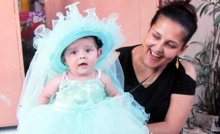 Doğum yapan kadının karnında sargı bezi unutan doktor ve hemşireye hapis cezası