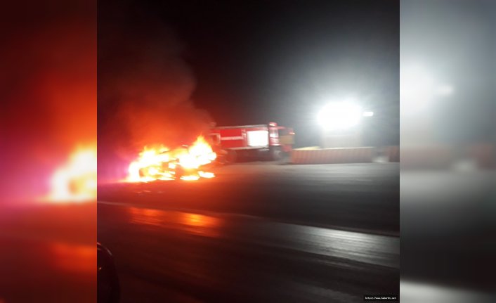 108 Lira için aracını yaktı