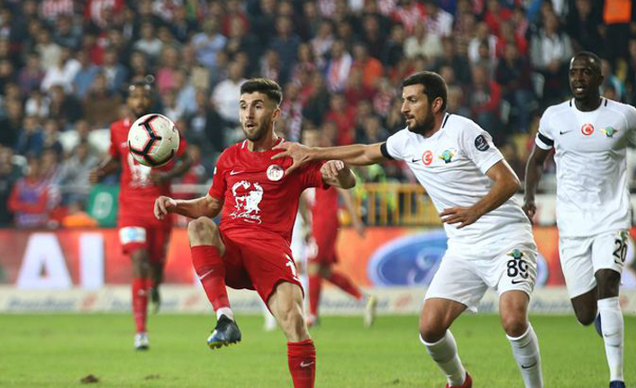 Akigolar, Antalya'yı devirdi!