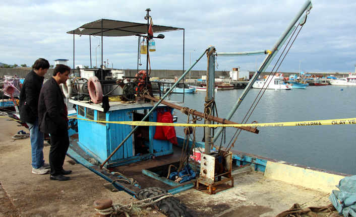 Balıkçı teknesinde şok olay! Boğazı kesilerek...