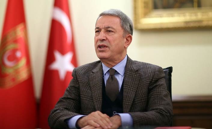 Bakan Akar: "ABD'den YPG ile işbirliğini kesmesini bekliyoruz"