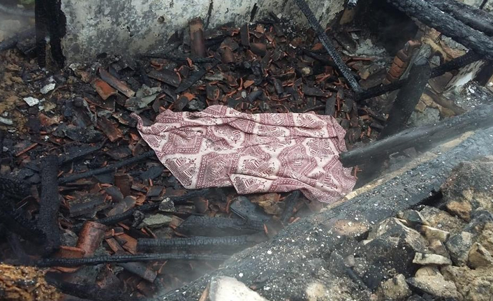 Alevler içinde can verdi