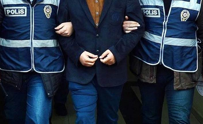 Vali Yardımcısı'na FETÖ'den gözaltı