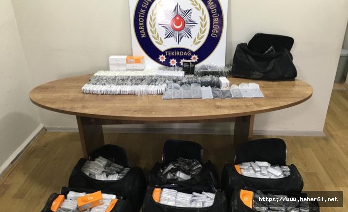 Tekirdağ'da 6 bavul kaçak telefon ele geçirildi