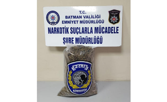 Operasyonda 5 kilo 200 gram esrar ele geçirildi