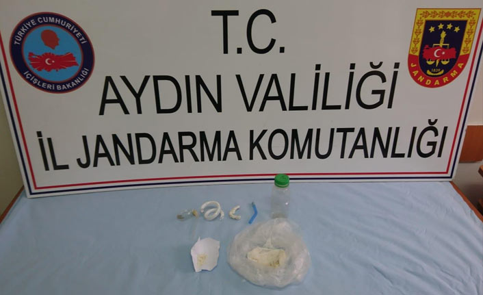 Yol kontrolünde araçtan uyuşturucu çıktı