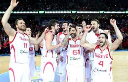 Milli Takım İspanya'yı devirdi