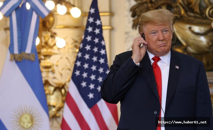 Trump tercümeyi beğenmedi, kulaklığı yere attı