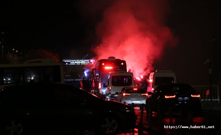 Trabzonspor'a Kayseri'de coşkulu karşılama