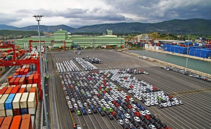 İhracatta cumhuriyet tarihinin rekoru kırıldı