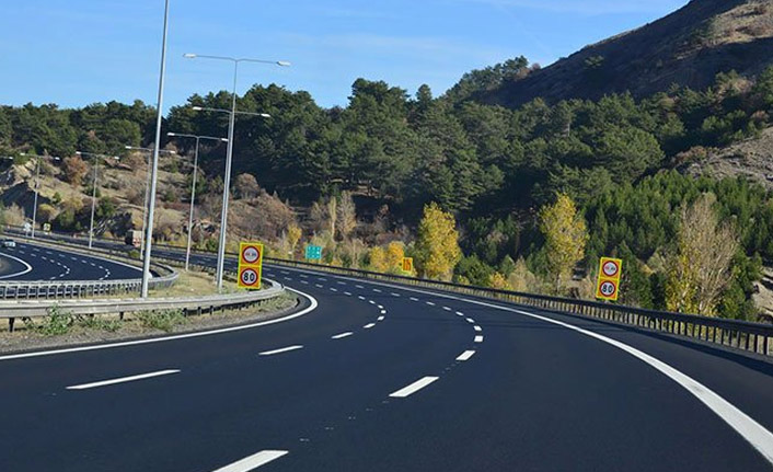 Kara yollarında çalışma