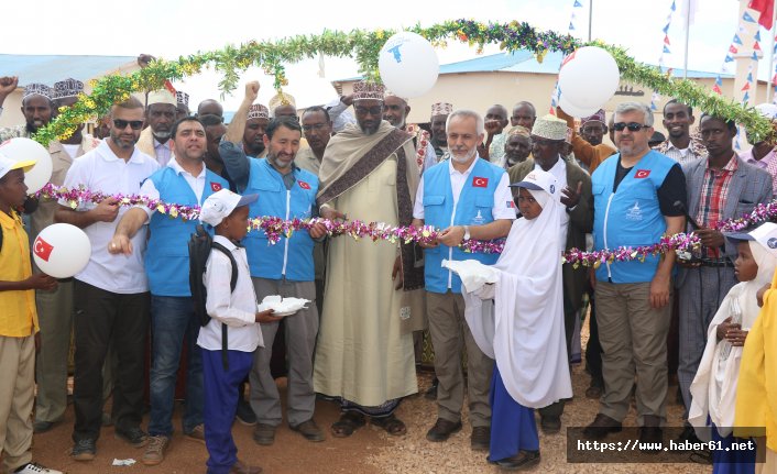 Trabzonlu iş adamından Somalili yetimlere yardım eli