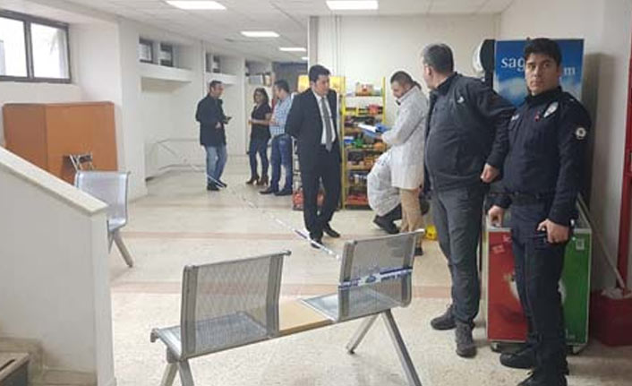 Olumsuz cevap alınca ortalığı dağıttı