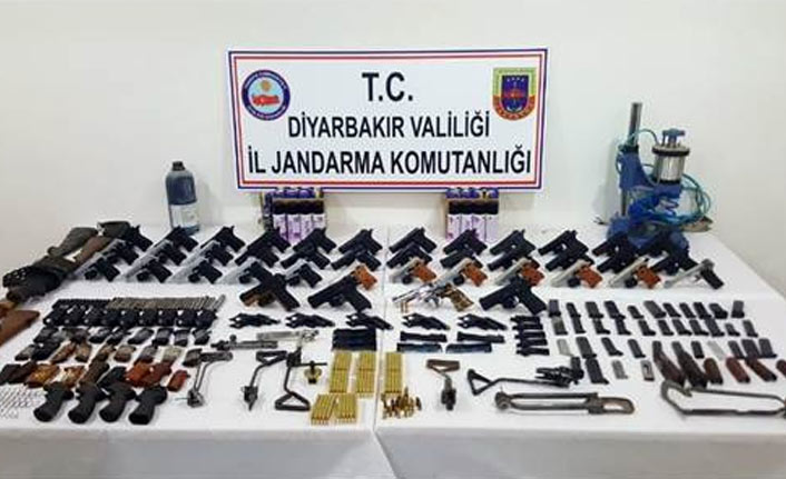 Silah kaçakçılık operasyonu: 5 gözaltı