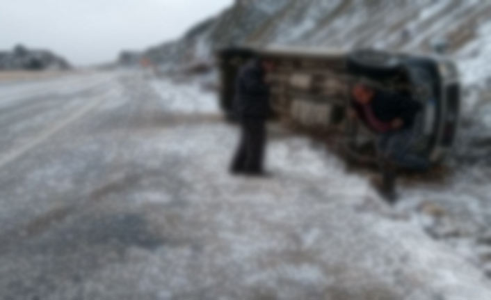 Ardahan'da görüş mesafesi 1 metreye düştü!