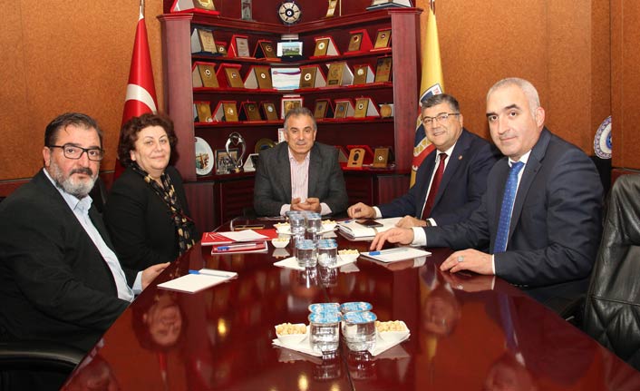 Fındığı konuştular - "Bahçeye gözü gibi bakacak..."