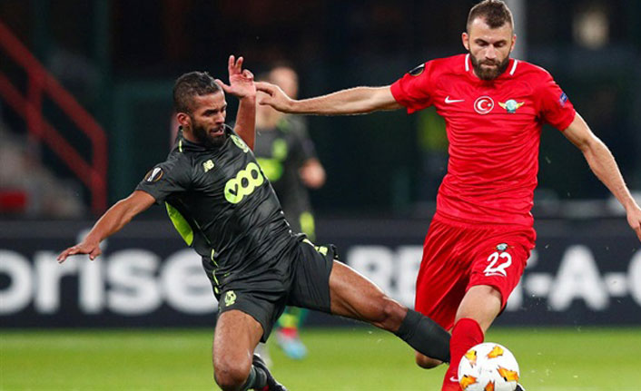 Akhisarspor ilk puanını aldı!