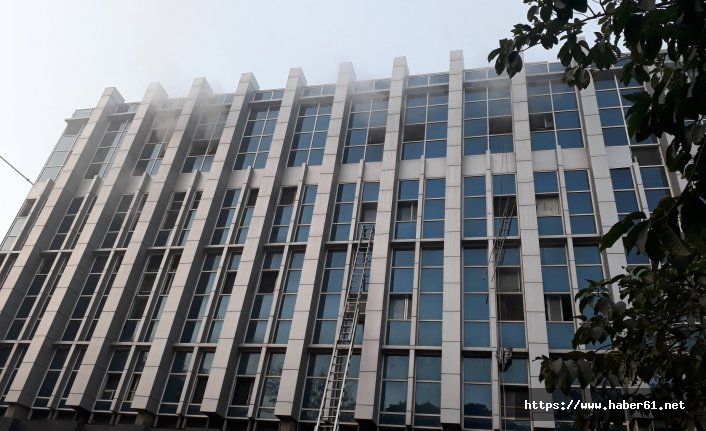 Hindistan’da hastanede yangın: 6 ölü, 147 yaralı