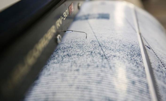 Ege Denizinde deprem - 4.3...