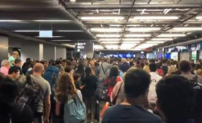 Almanya’da 14 havalimanında güvenlik alarmı