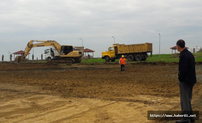 Akçaabat'ta dolgu çalışmaları sürüyor